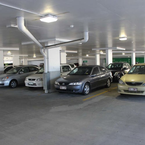 shopping_centres_australia_coorparoo_carpark1_1920px.jpg