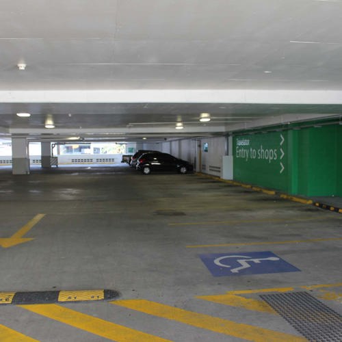 shopping_centres_australia_coorparoo_carpark2_1920px.jpg